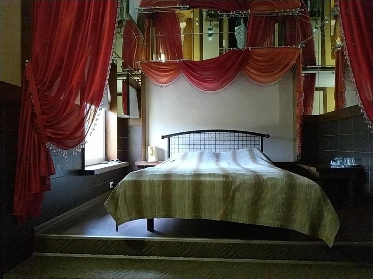 Дизайнерские - Апартаменты - Центр Vinnytsja Buitenkant foto